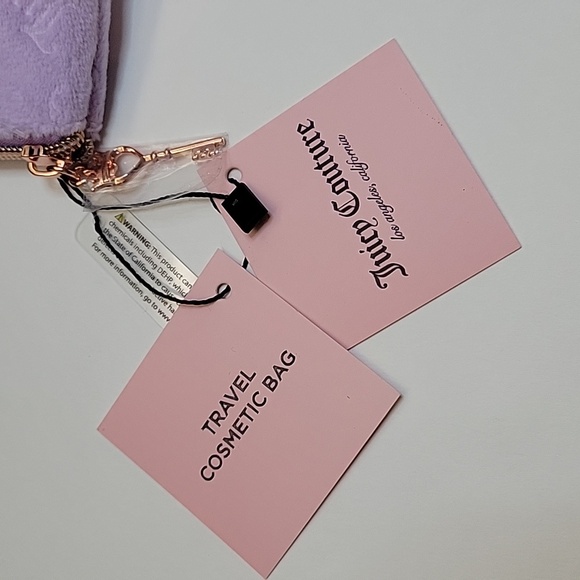 NWT JUICY COUTURE Travel Cosmetic Makeup Bag ,Wedge Pouch, Velour Lavender - Picture 11 of 17